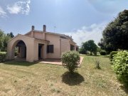 Braccagni Hochwertiges Landhaus mit zwei Wohnungen, Garten und Land Haus kaufen