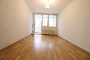 Offenbach am Main WRS Immobilien - käuferprovisionsfrei - Offenbach - 3 Zimmer ETW in zentraler Lage + am Main Wohnung kaufen