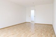 Offenbach am Main WRS Immobilien - käuferprovisionsfrei - Offenbach - 3 Zimmer ETW in zentraler Lage + am Main Wohnung kaufen
