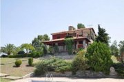 Kassandra Chalkidiki Villa mit 300 qm Wohnfläche und 9.000 qm Grundstücksfläche in Chalkidike Kassandra. Haus kaufen