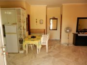 Nea Plagia Einzigartiges Ferienhaus aus Marmor in Nea Plagia Chalkidike Haus kaufen