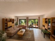 Bruchköbel Paradies im Grünen: 243,80m2 DHH mit Südterrasse, neuer Heizung, Keller und Garage Haus kaufen