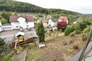 Bad Soden-Salmünster DIETZ: 2 bis 3 Familienhaus mit schönem Blick, Doppelgarage in Waldrandlage! 1 Wohneinheit frei! Haus kaufen