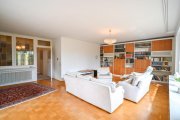 Großostheim DIETZ: Gepflegter Bungalow in direkter Feldrandlage mit Keller, Garage und viel Platz in Ringheim! Haus kaufen