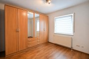 Niedernberg DIETZ: Frei werdende 4-5-Zimmer Maisonettewohnung mit Terrasse, Garage und Grünfläche in Niedernberg Wohnung kaufen