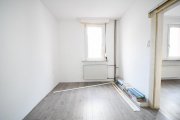 Pfungstadt DIETZ: REDUZIERT! Freistehendes Einfamilienhaus mit DO-Garage inmitten von Pfungstadt! Haus kaufen