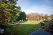 Dieburg DIETZ: Bungalow mit 4 Zimmern in TOP-Randlage von Dieburg mit Garage / Car-Port und Keller Haus kaufen