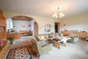 Groß-Umstadt DIETZ: Gepflegter Bungalow mit Garten, Garage und Keller in herrlicher Lage von Wiebelsbach! Haus kaufen