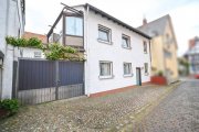 Groß-Umstadt DIETZ: Gepflegtes Einfamilienhaus mit Nebengebäude, Keller und Stellplatzfläche in Groß-Umstadt! Haus kaufen