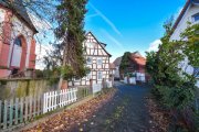 Münster (Landkreis Darmstadt-Dieburg) DIETZ: 2 Häuser auf einem Grundstück mit 3-4 Wohneinheiten inklusive Ausbaupotenzial! Haus kaufen