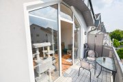Groß-Zimmern DIETZ: Helle freundliche 3-Zimmer Dachgeschosswohnung in Groß-Zimmern mit Garage und sonnigem Balkon Wohnung kaufen