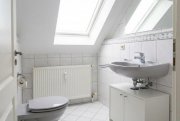 Wiesbaden vermietete Dachgeschosswohnung mit Balkon! Wohnung kaufen