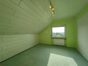 Taunusstein Gepflegte 2,5-Zimmer-ETW, großer Balkon, herrliche Aussicht, Garage, freigestellt, Taunusstein-Wehen Wohnung kaufen