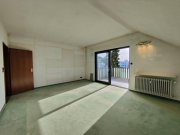 Taunusstein Gepflegte 2,5-Zimmer-ETW, großer Balkon, herrliche Aussicht, Garage, freigestellt, Taunusstein-Wehen Wohnung kaufen