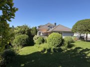 Taunusstein Stilvolles Wohnen mit Gartenidylle – großzügiges, sehr gepflegtes EFH mit Einliegerbereich Haus kaufen
