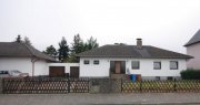 Raunheim Freistehender Bungalow als 2-Familienhaus auf wunderschönem Grundstück Haus kaufen