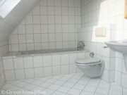 Raunheim Vermietete 4-Zimmer Eigentumswohnung mit Spitzboden in Raunheim Wohnung kaufen