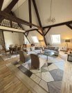 Idstein Großzügiges 8-Zimmer-Einfamilienhaus mit Lagegrundstück in Idstein-Stadt! Haus kaufen