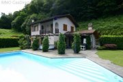 Magadino Mediterrane, sehr gepflegte Traumvilla mit Swimming Pool auf grossem Grundstück. Ein Traum!! Haus kaufen