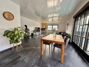 Saarbrücken Schönes Ein-bis Zweifamilienhaus auf ca. 295 m² im Grünen mit Außenpool - Einliegerwohnung möglich Haus kaufen