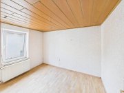 Bous Solides Mehrgenerationenhaus mit Terrasse, 2 Garagen und ca. 172 m² Wohnfläche in Bous! Haus kaufen