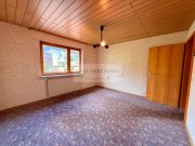 Schiffweiler Doppelhaushälfte auf ca. 140 m² Wohnfläche mit großem Grundstück in Schiffweiler Haus kaufen