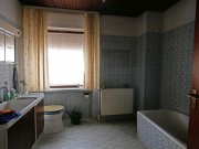 Merzig Freistehendes 1-2 FH (Sanierungsbedarf) mit Garten und Garage in toller Wohnlage von Merzig-Bietzen Haus kaufen