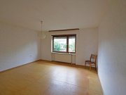 Merzig Freistehendes 1-2 FH (Sanierungsbedarf) mit Garten und Garage in toller Wohnlage von Merzig-Bietzen Haus kaufen