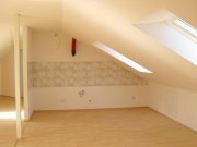 Beindersheim ObjNr:16134 - Traumwohnung in einem Dreifamilienhaus mit einem Tageslichtbad und Stellplatz Wohnung kaufen