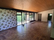 Marnheim EUPORA® Immobilien: Bungalow mit Garten und Garage in Marnheim. Haus kaufen