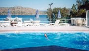 Elounda Seafront Holiday Apartment Complex (94 Beds) In The Prime Tourist Resort Of Elounda, Crete Gewerbe kaufen