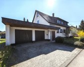Dußlingen Zweifamilienhaus Bj. 1969 mit großem Garten und Doppelgarage in ruhiger Lage Haus kaufen