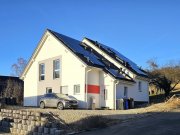 Burladingen Neuwertige Doppelhaushälfte Bj. 2020, ca. 105 m² Wfl., Garten, Energieeffizienz A+, WP+PV+Speicher Haus kaufen