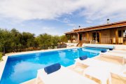Milatos, Neapolis, Lasithi, Kreta Wunderschöne 3 Schlafzimmer Villa mit Pool und großen Gärten Haus kaufen