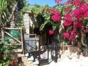 Sissi, Neapolis, Lasithi, Kreta Traditionelles Steinhaus mit Innenhof und Blick aufs Meer, 200 m vom Strand Haus kaufen
