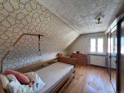 Bisingen Helle Dachgeschosswohnung mit Balkon, Stellplatz und modernem Bad – ruhige Wohnlage in Bisingen Wohnung kaufen