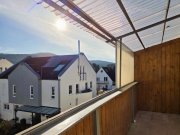 Bisingen Helle Dachgeschosswohnung mit viel Tageslicht, überdachtem Balkon, Stellplatz und modernisiertem Bad Wohnung kaufen
