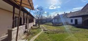 Bikal Geräumiges Bauernhaus und Bauernhofgrundstück im Zentrum von Bikal zu verkaufen - 6060 m² großes Grundstück, Scheune, mit