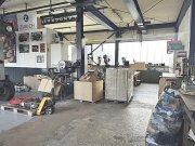 Winterbach (Rems-Murr-Kreis) Gewerbehalle mit Büro oder Wohnung Gewerbe kaufen