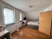Sulzfeld (Landkreis Karlsruhe) Energieeffizientes EFH mit Einliegerwohnung, Terrasse und großem Hof Haus kaufen