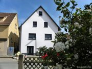 Schömberg (Landkreis Calw) Attraktives Mehrfamilienhaus mit 4 Wohneinheiten zentral in Althengestett gelegen Haus kaufen