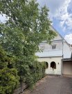 Busenberg Wohnhaus mit 2 abgeschlossenen Wohnungen, sonnigem Garten und 2 Garagen Haus kaufen