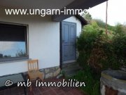 Bár Teilrenoviertes Ferienhaus im Weinberg von Bár mit Blick über die Donau - Auen Haus kaufen