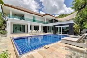 Hua Hin Luxusvilla mit Schwimmbad am Berg mit Meerblick, nahe schöner Strände und Golf Clubs Haus kaufen