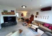 Büsingen am Hochrhein **1A ausgestattetes EFH von 2021 mit Aufzug, Vollkeller, Garage, Carport...** Haus kaufen