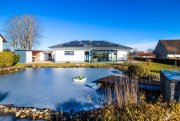 Eschbronn Exklusiver Bungalow mit Schwimmteich, Besichtigung lohnt sich Haus kaufen