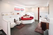 Eschbronn Exklusiver Bungalow mit Schwimmteich, Besichtigung lohnt sich Haus kaufen
