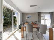 Ballrechten-Dottingen Exklusive Lage mit wunderbarem Blick über die Reben - Haus mit 3 Wohnungen Haus kaufen