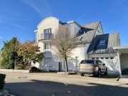 Schopfheim Villa mit 2 Wohneinheiten in bester Lage
-Fassade wird komplett saniert- Haus kaufen