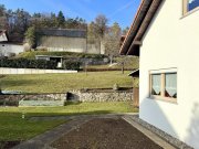 Eggingen Stilvolles Einfamilienhaus mit Photovoltaik, Garage und großem Grundstück in Eggingen Haus kaufen